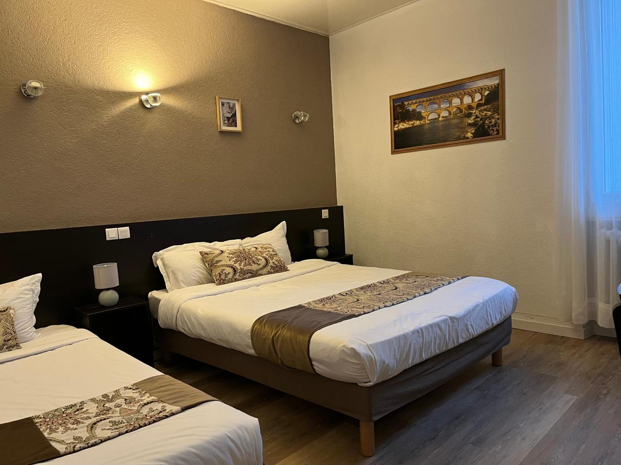 Empire Hotel Nîmes Eksteriør billede