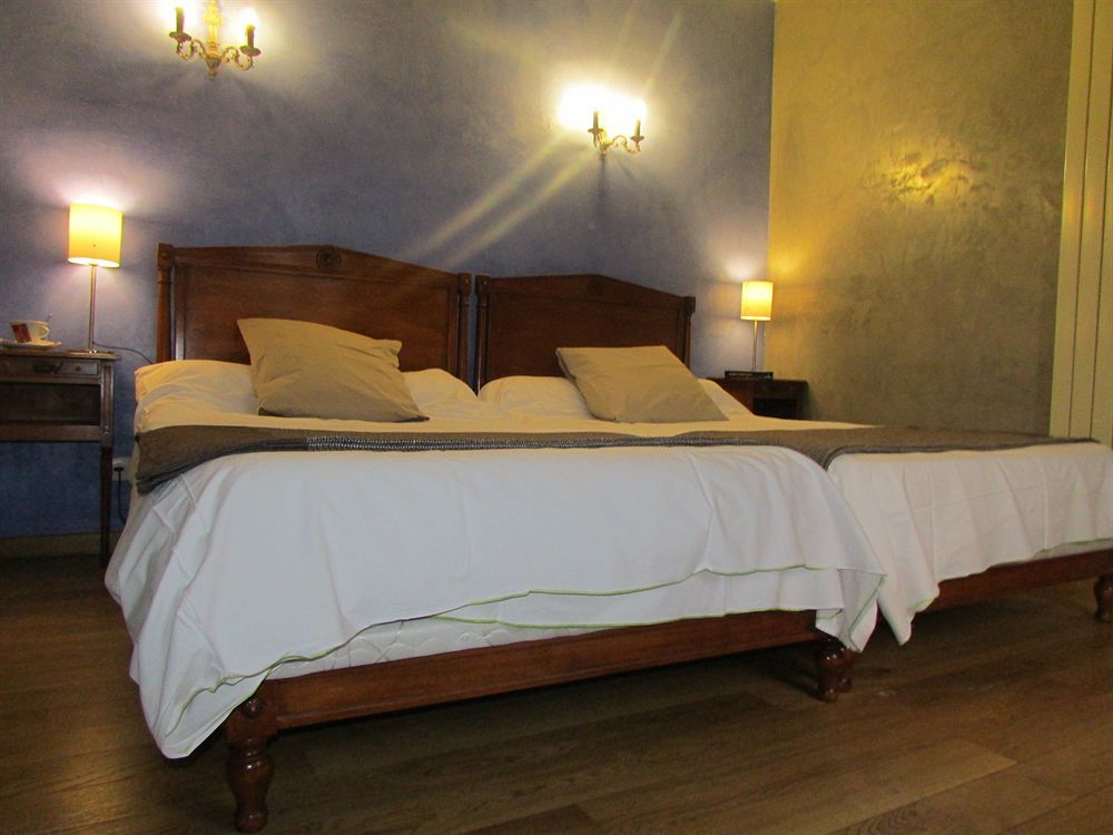 Empire Hotel Nîmes Eksteriør billede